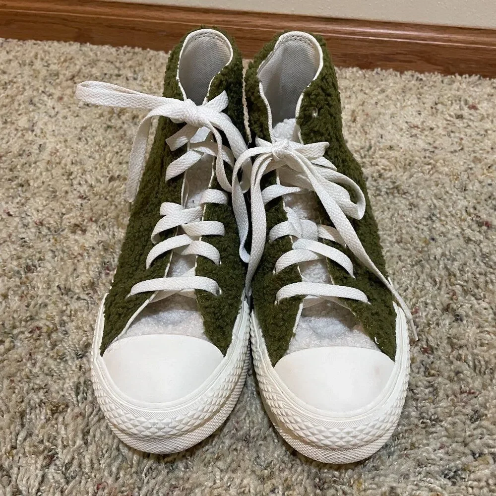 Converse Y4.5/W6.5 Sherpa EVA Platform High Top Sneakers Dark Moss Bold Mandarin